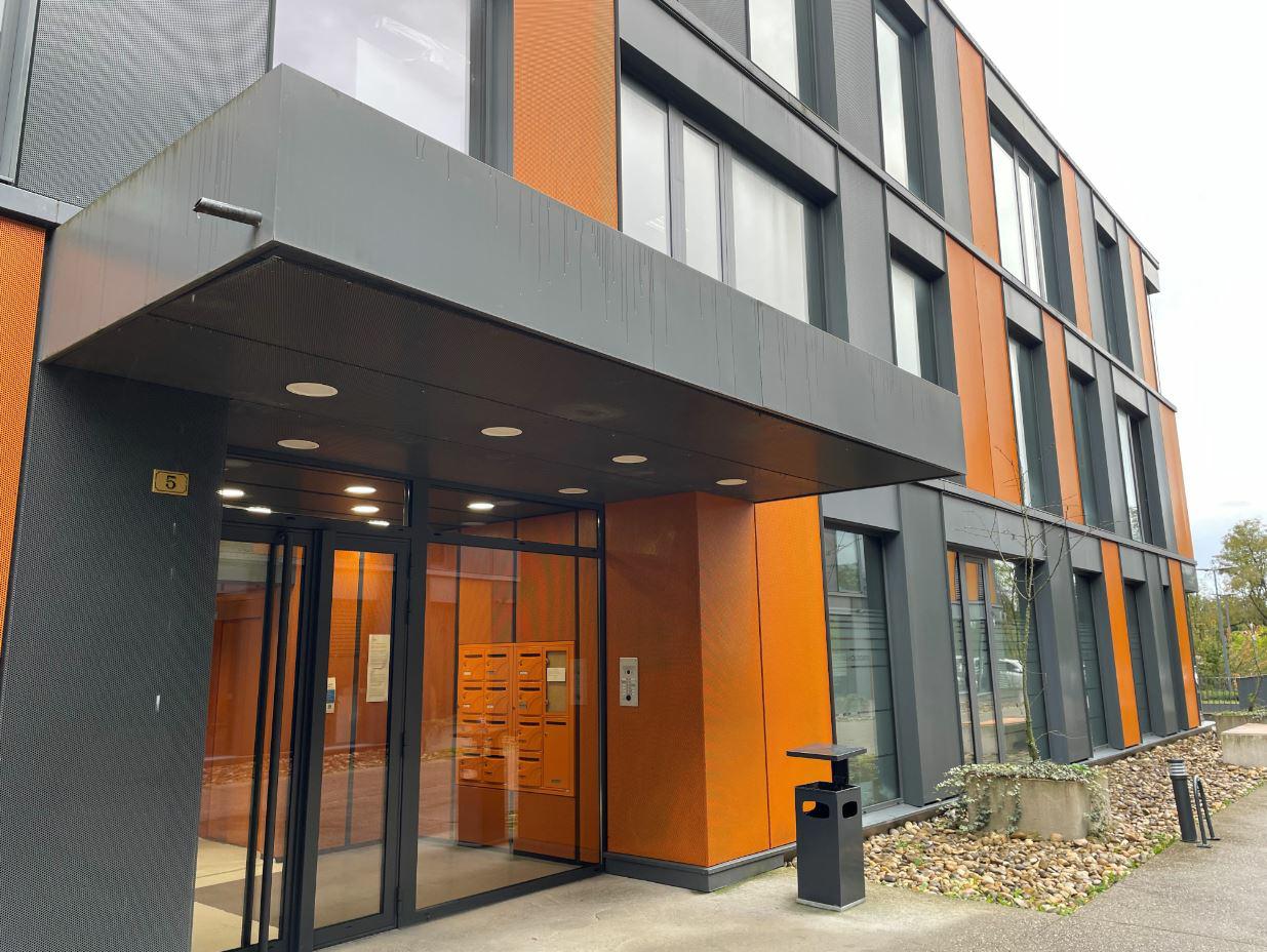 Bureau Epagny Metz-Tessy 1185m² Vente bureau Epagny Metz-Tessy Haute-Savoie OVBUR2426984 9